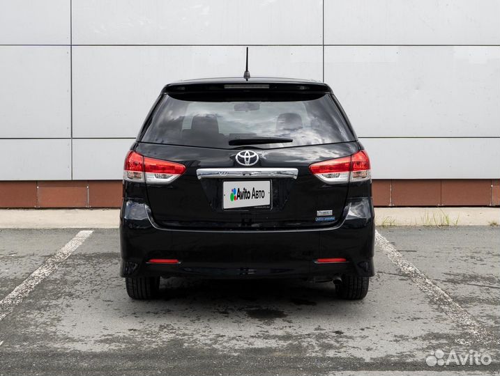 Toyota Wish 1.8 CVT, 2010, 56 440 км