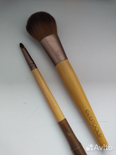 Кисти для макияжа