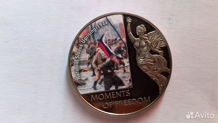 Монета 10 долларов 2006 Либерия