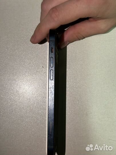 iPhone 12, 64 ГБ