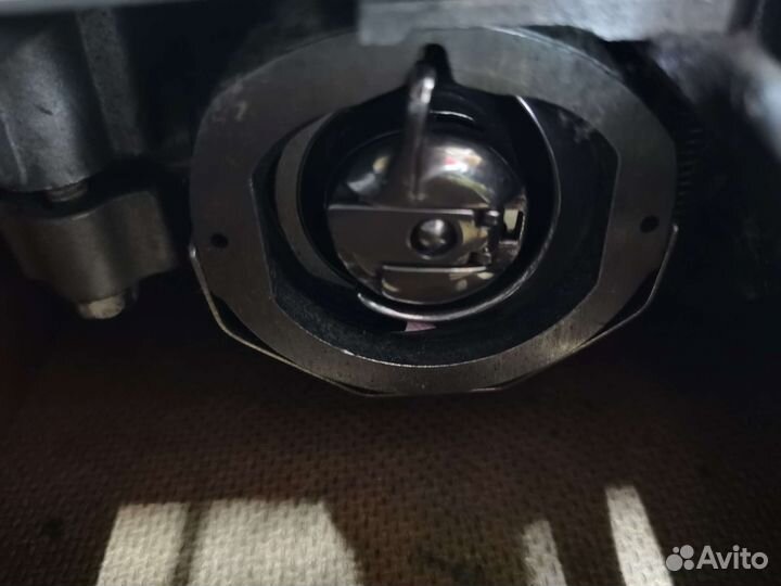 Швейная машина Чайка 132м