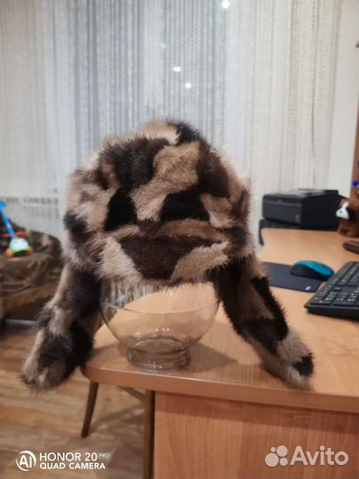 Шапка для девочки новая из кусочков норки