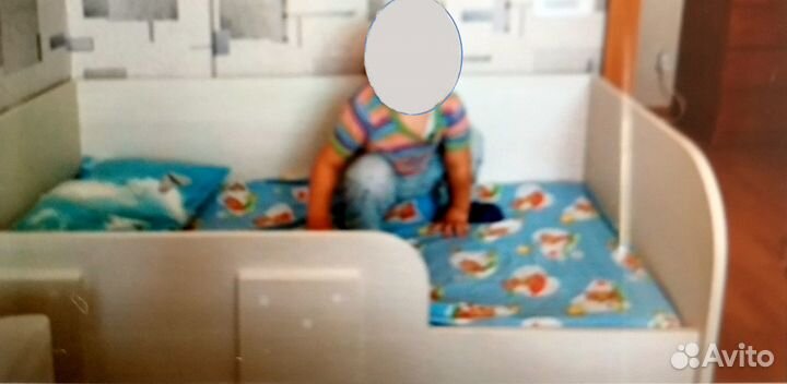 Детская кроватка