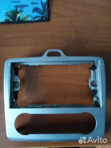 Продаю рамку для магнитолы форд фокус 2