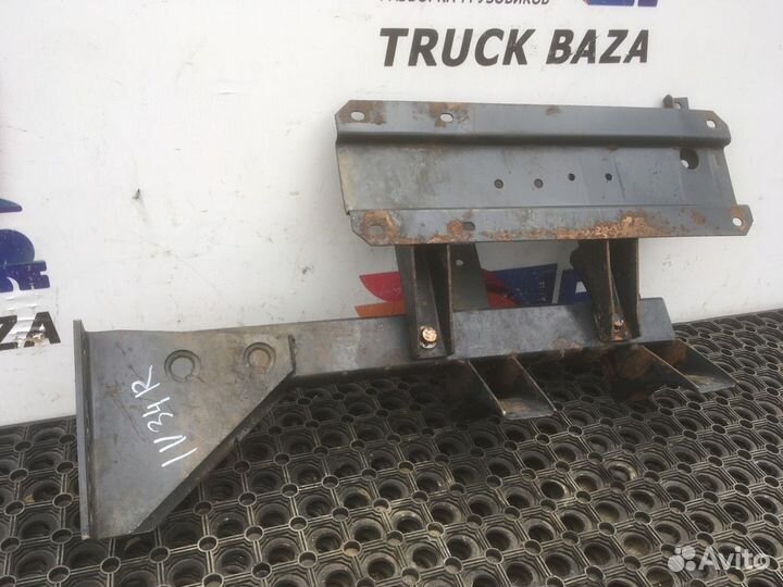 Кронштейн ресивера воздушного Iveco Eurotrakker