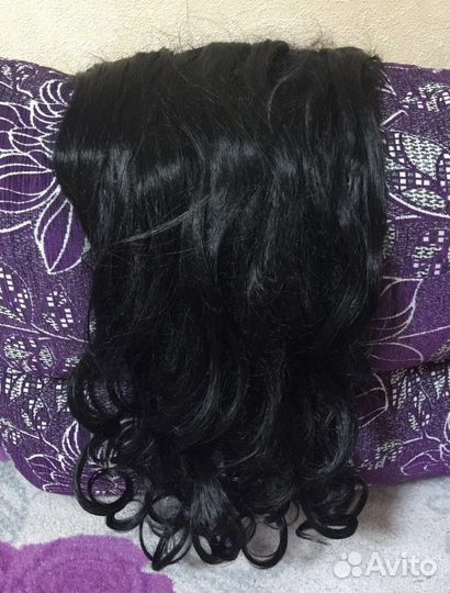 Волосы на заколках