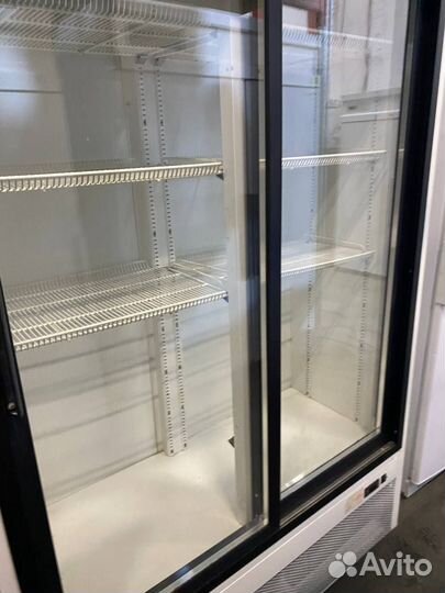 Холодильный шкаф