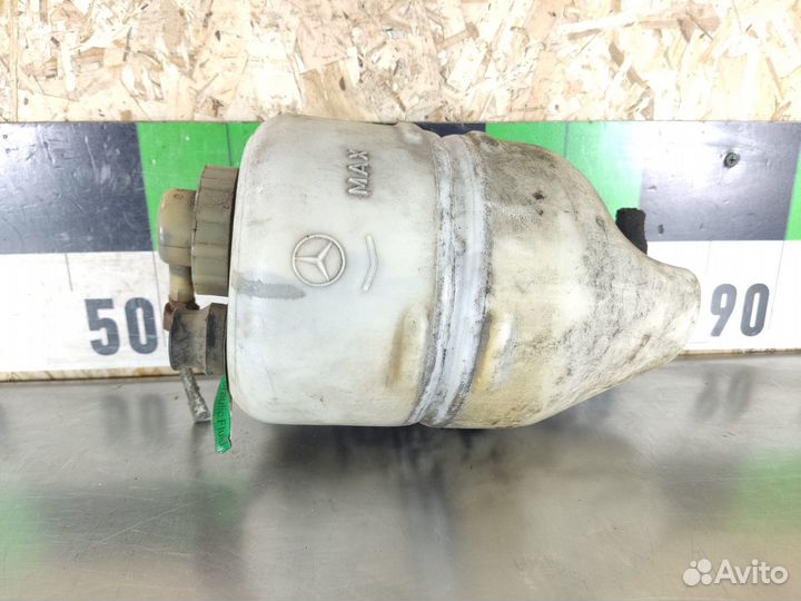 Бачок гидроусилителя E 123