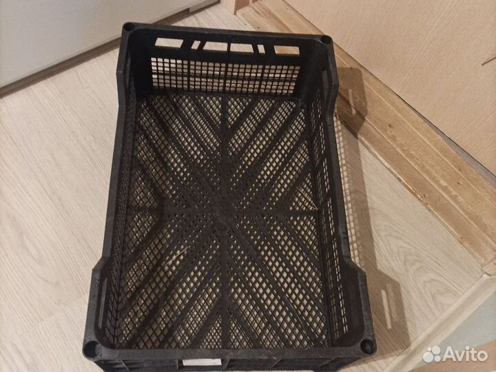 Пластиковые ящики бу