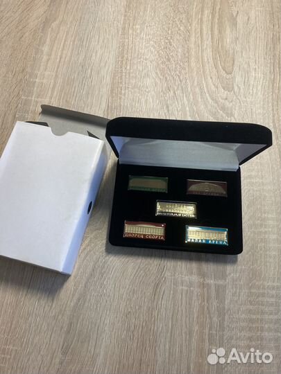 Набор значков Лужники 50 лет