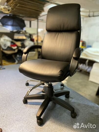 Компьютерное кресло