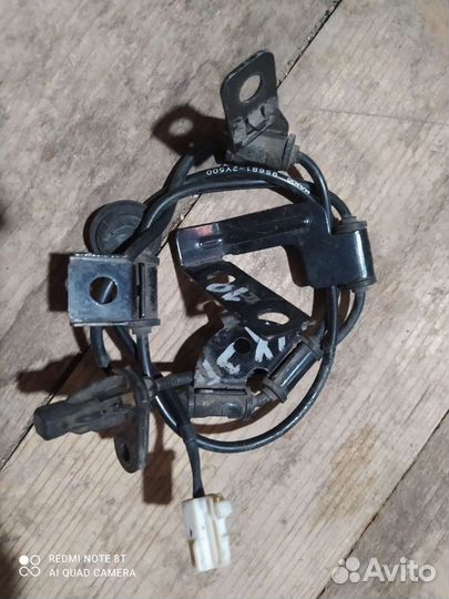 Hyundai ix 35 датчик ABS задний правый