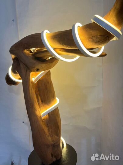 Напольный лофт светильник