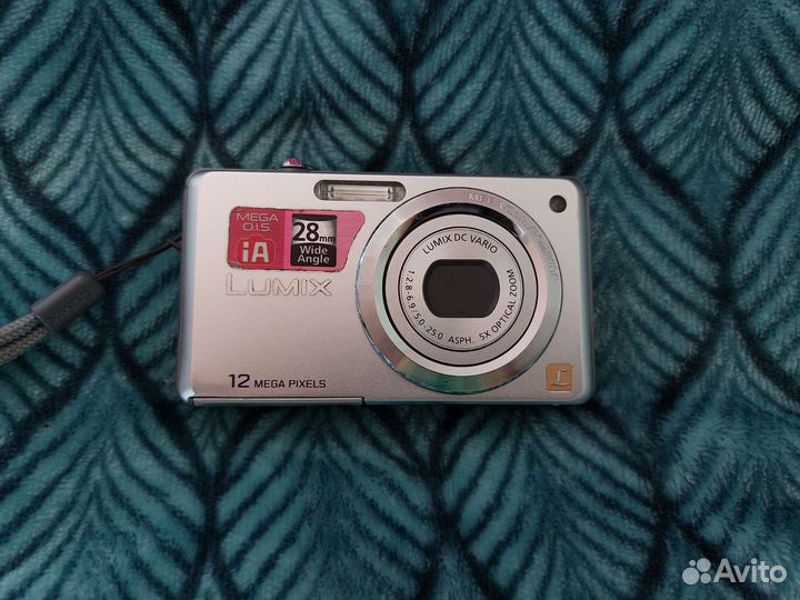 Компактный фотоаппарат Panasonic lumix DMC-FS10