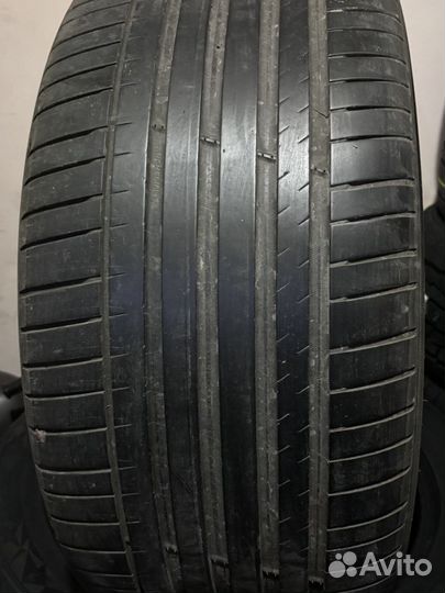 Michelin Pilot Sport 4 SUV 295/40 R21 111Y