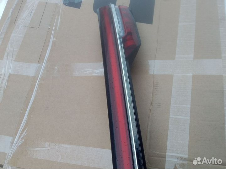 Geely monjaro фонарь крышки багажника