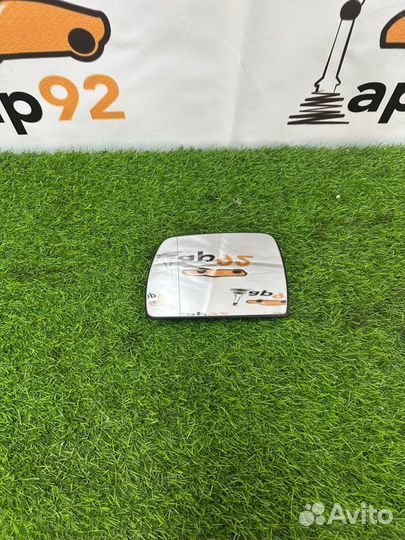 Зеркальный элемент левый Bmw X3 E83 2004