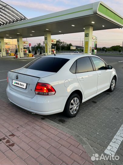 Volkswagen Polo 1.6 МТ, 2015, 260 000 км