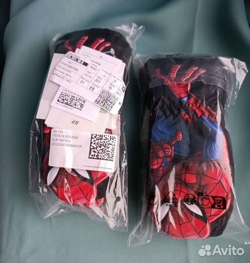 Варежки H&M человек паук