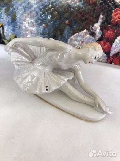 Фарфоровые статуэтки