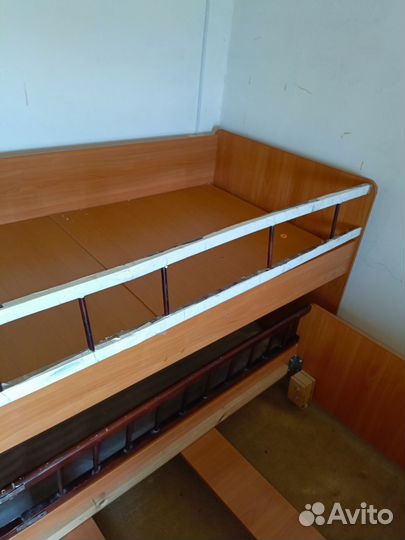 Двухъярусная кровать выдвижная бу