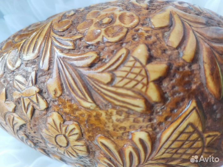 Яйцо сувенир ручная работа дерево