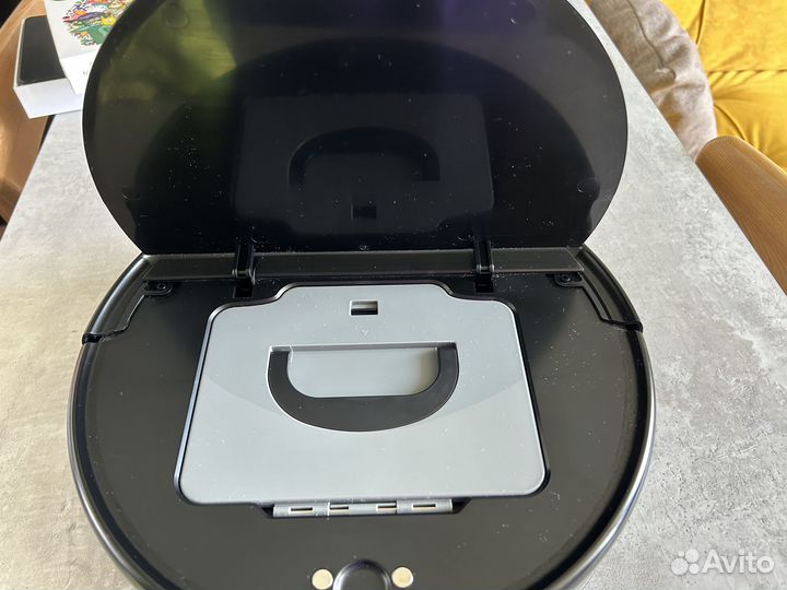 Робот-пылесос Scarlet Silver Line SC-VC80RW01