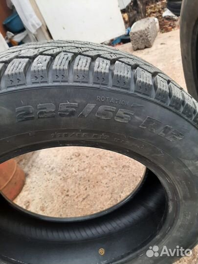 Pirelli Formula Ice 225/65 R17 102T