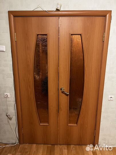 Двери межкомнатные с коробкой