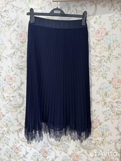 Новая юбка dkny (xs)