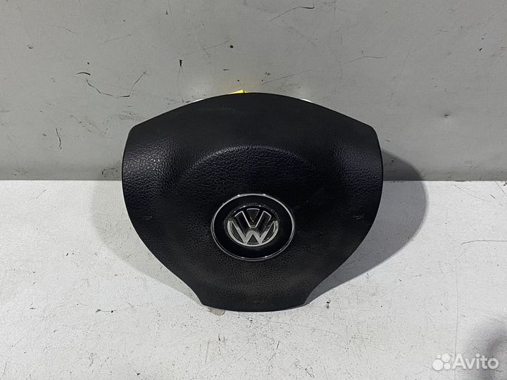 Подушка безопасности водителя Volkswagen Jetta 6