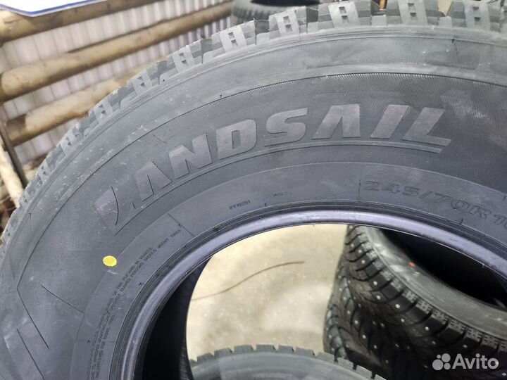 Landsail Ice Star IS33 245/70 R16