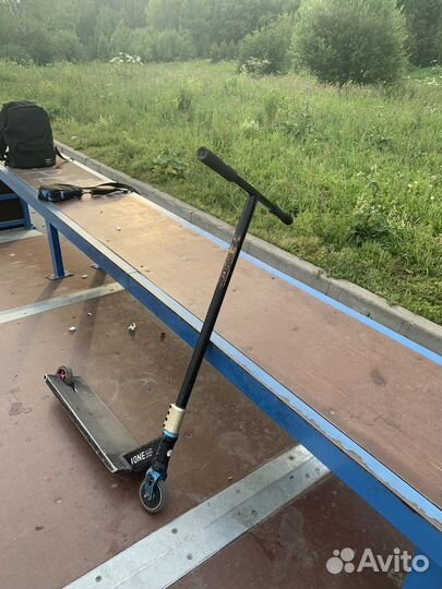 Трюковой самокат