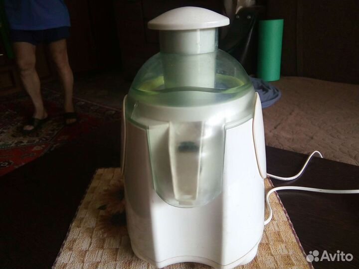 Соковыжималка для фруктов электрическая