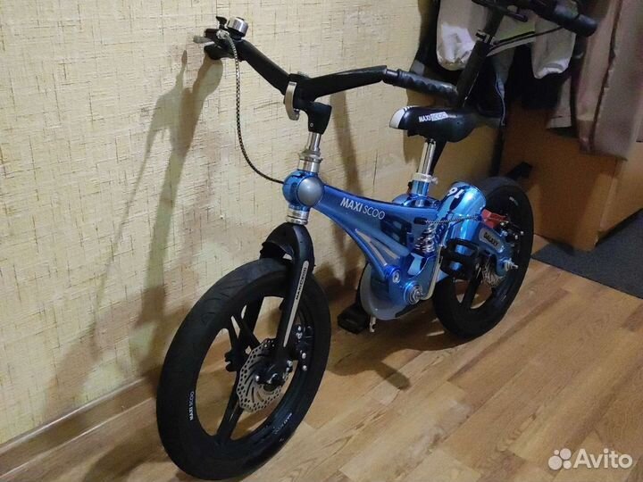 Велосипед maxiscoo