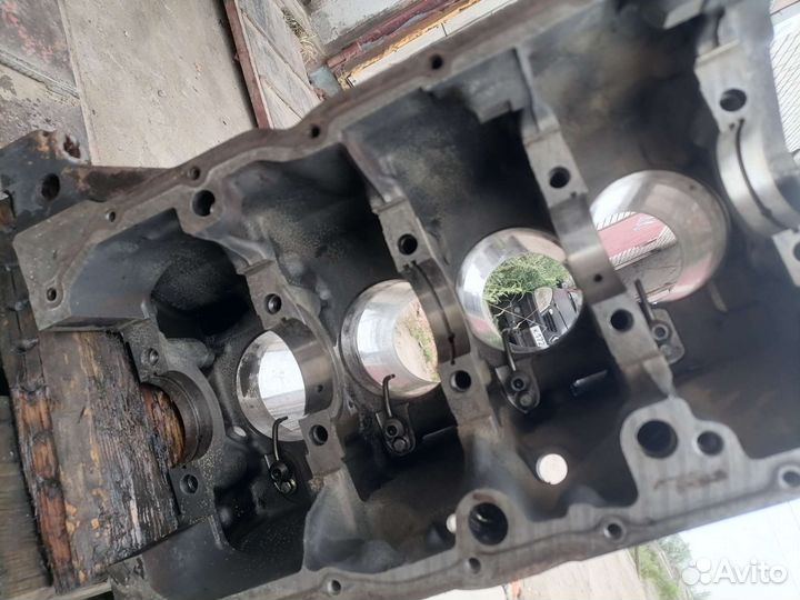 Блок двигателя Peugeot 206 1.6