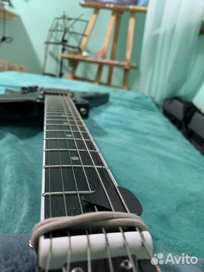 Электрогитара