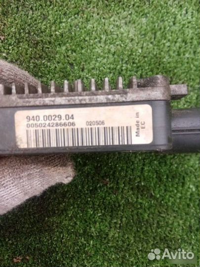 Блок управления вентиляторами Ford Focus 2008