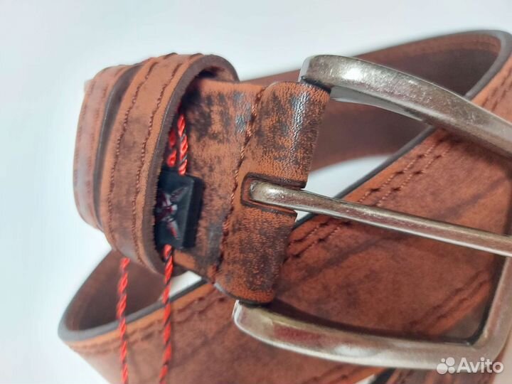 Мужской кожаный ремень