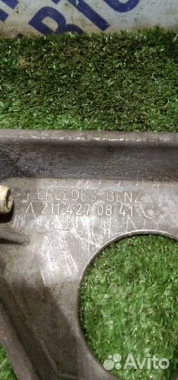 Трос ручника Mercedes-Benz W211 седан 2.2 CDI 2004