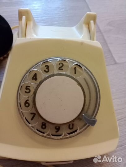 Телефон дисковый СССР