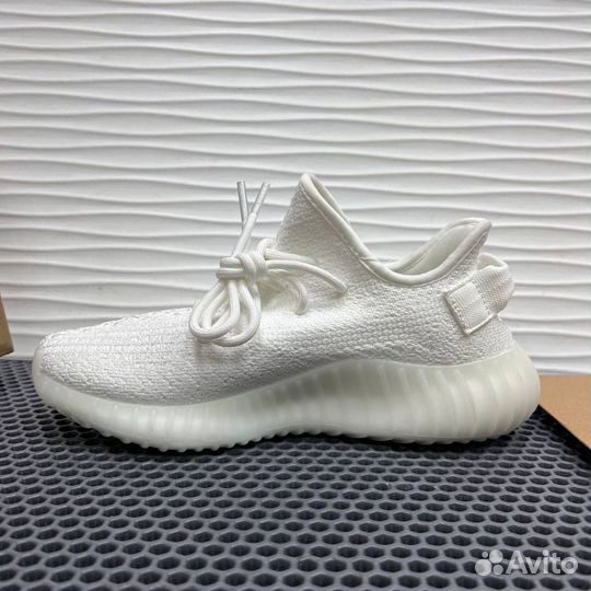 Кроссовки adidas yeezy boost 350