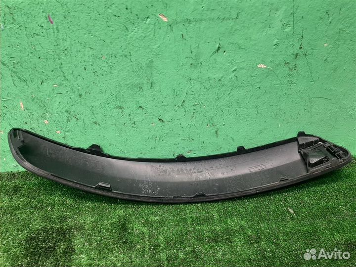 Накладка бампера volkswagen Golf Plus 2006