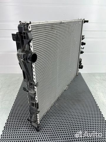 Радиатор охлаждения Mercedes-Benz Glc-Class X253
