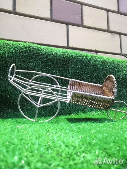 Подставка под вино