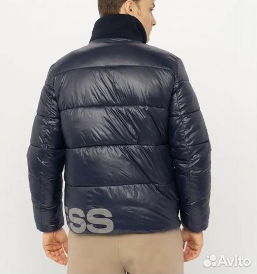 Зимняя куртка guess