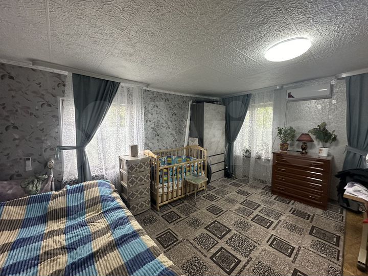 Дом 72 м² на участке 4 сот.