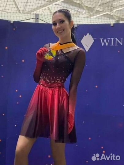 Пошив платьев для фигурного катания