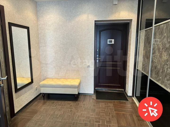 2-к. квартира, 80 м², 10/18 эт.