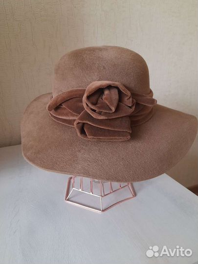 Шляпки велюр женская